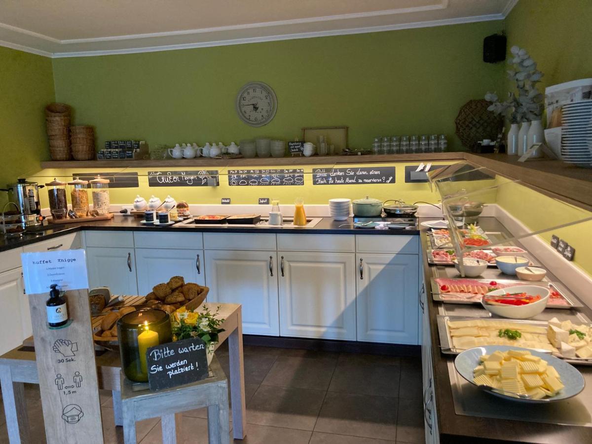 Paulsen'S Landhotel Und Restaurant 봄슈타트 외부 사진